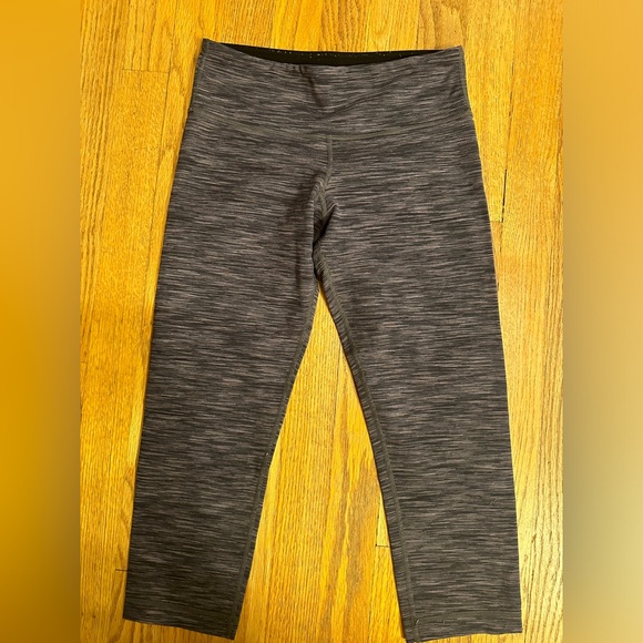 Lululemon Wunder Unders size 4 -Space Dye - Picture 3 of 5